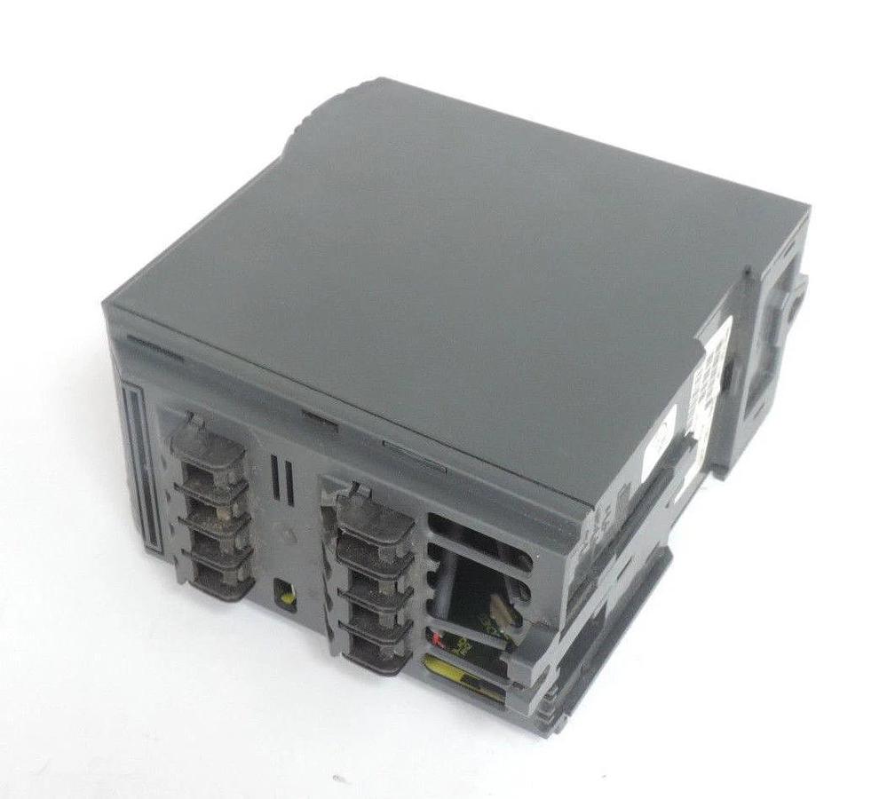 Used SIEMENS 6SE9212-8CA40 MICROMASTER DRIVE .75HP 230V 3PH 6SE92128CA40