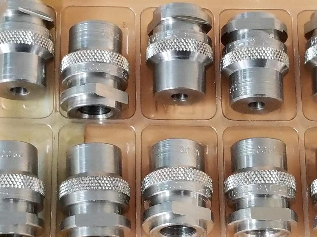 LOT OF 10 NEW SPRAYING SYSTEMS QU-SS0060 HEX NOZZLE TIPS QU-S0060