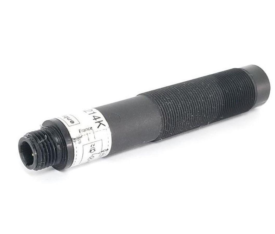 Used TELEMECANIQUE XUB-A045214K PHOTOELECTRIC SENSOR XUBA045214K