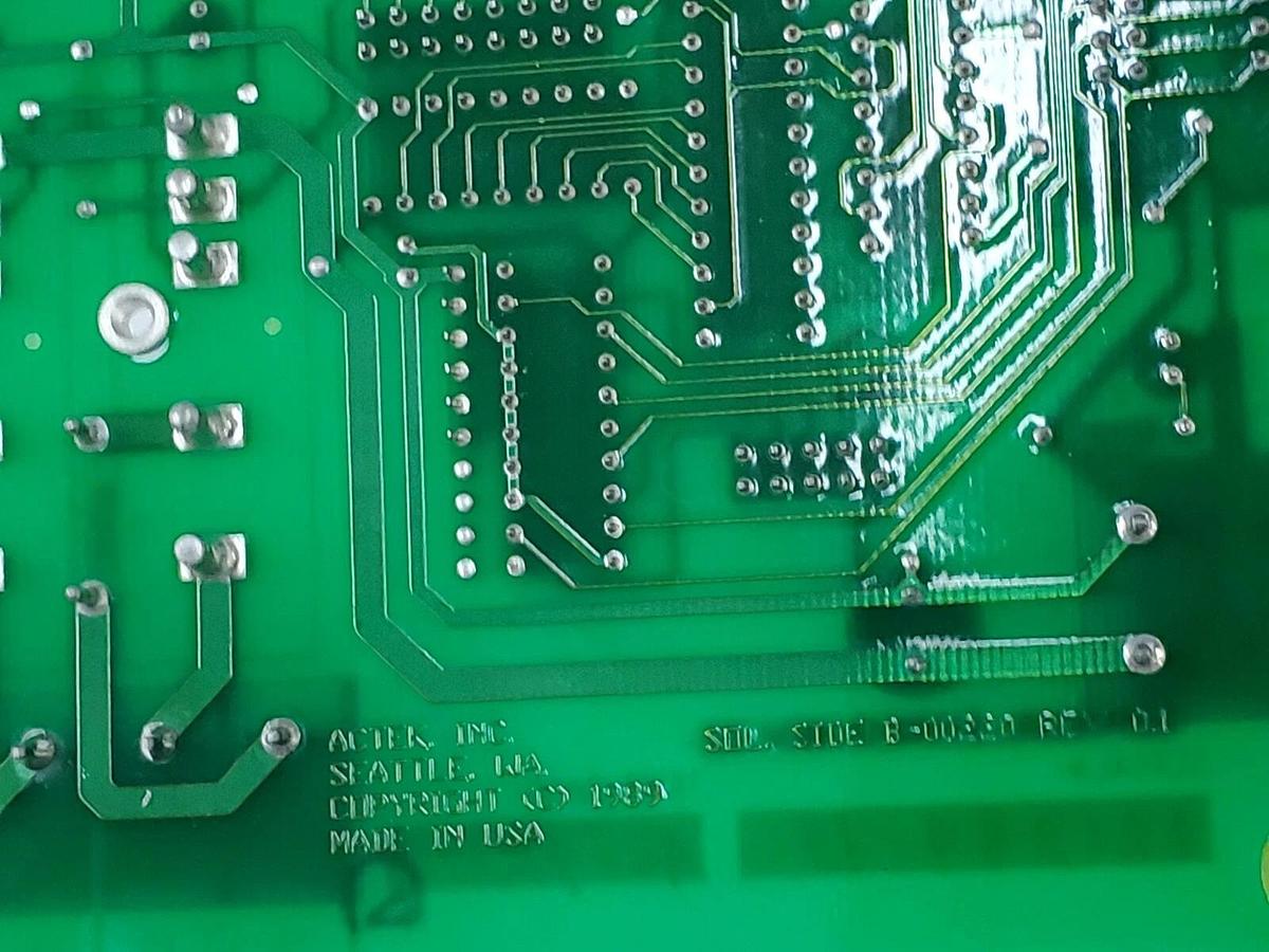 Used ACTEK INC. IOM-116 I/O CONTROL BOARD B-00218 REV. 0.1 B-00219 B-00220 IOM116