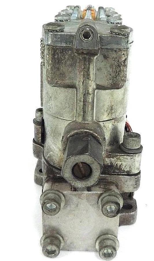 Used SCHRADER BELLOWS L4152910253 PNEUMATIC VALVE 110/220V, 50/60HZ, 12WATT, 140PSI