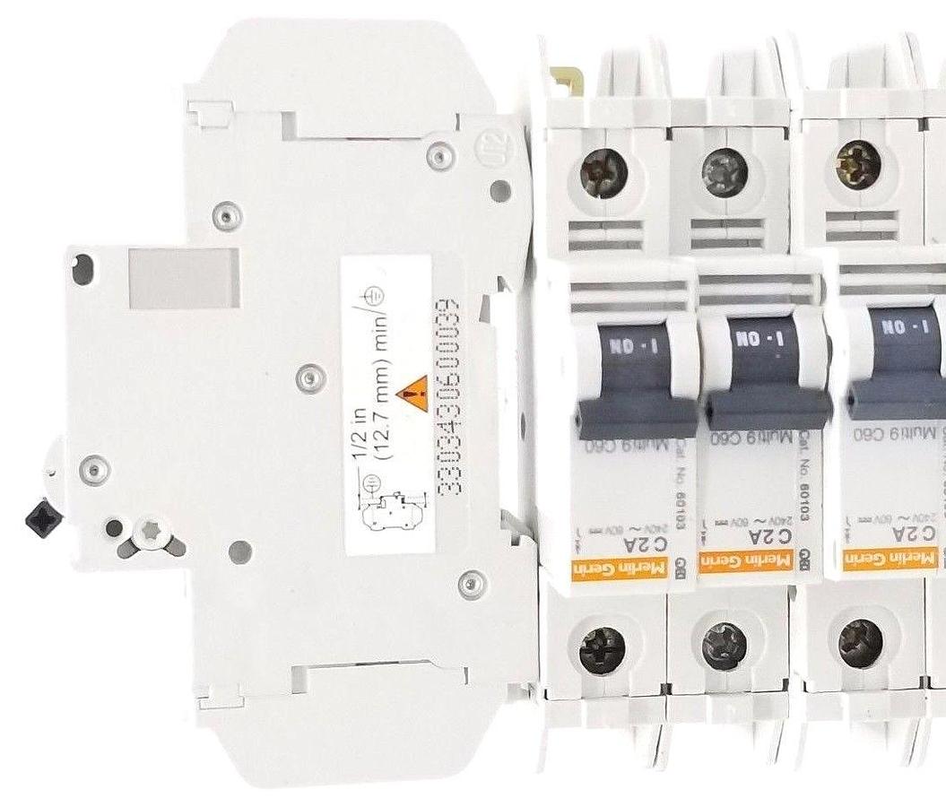 Used LOT OF 13 NEW MERLIN GERIN MULTI 9 C60 CIRCUIT BREAKERS 2AMP 1POLE 240VAC, 60103