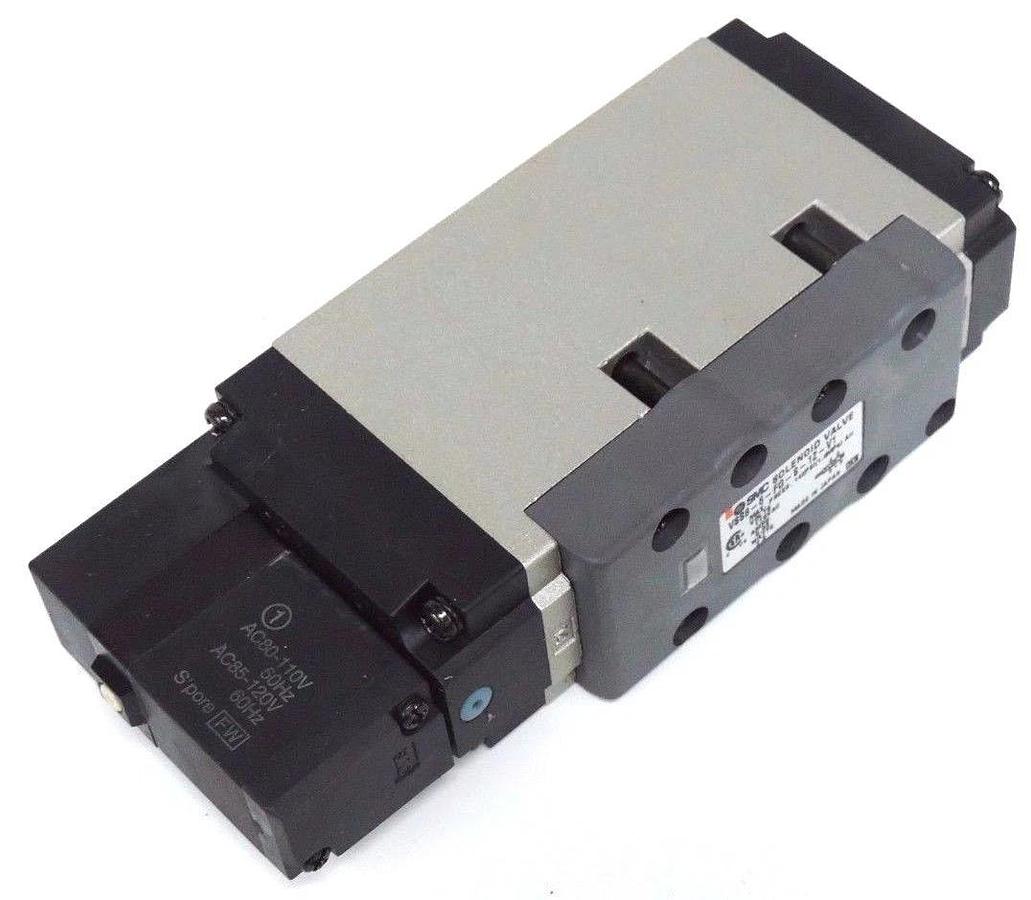 NEW SMC VSS8-6-FG-S-1Z-V1 VALVE VSS86FGS1ZV1 WATTS: 2.3 AMPS: 0.03 VOLTS: 110VAC