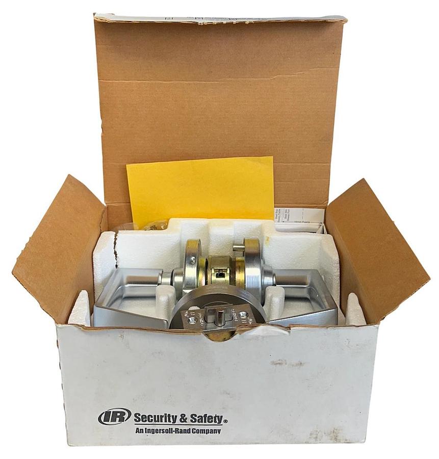 SCHLAGE ND80LD RHO 626 STOREROOM LOCK 13-047 LATCH 10-025 STRIKE 1-3/4'' DR NSMP