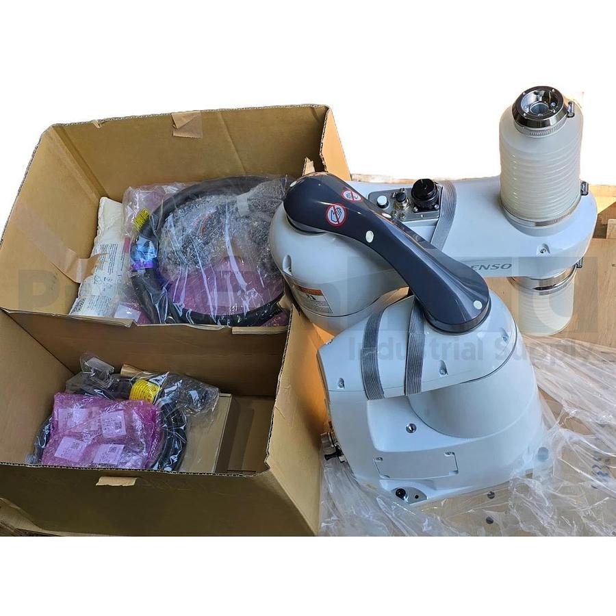 NEW DENSO WAVE HSR048A1-N17-W5N HIGH SPEED 4-AXIS ROBOT W/RC8A 8-AXIS CONTROLLER
