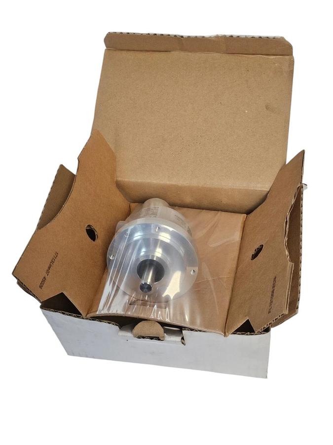 NIB KRONES 0902073100 INCREMENTAL ENCODER 24 VDC GI357.Z80
