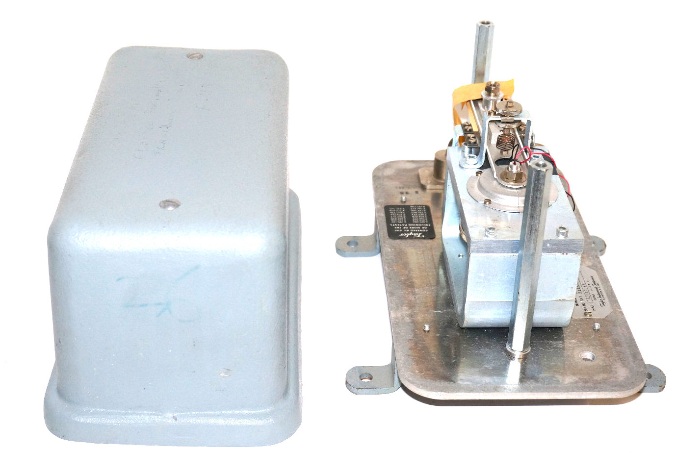 Used NEW TAYLOR INSTRUMENTS CO. F113-6646A ELECTRO PNEUMATIC TRANSDUCER TRANSMITTER