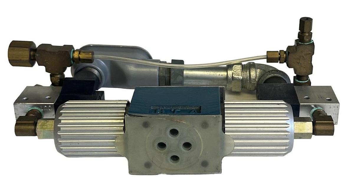 NEW HYDRALIGN H-74793 / H74793 MODEL SP700 HYDRAULIC VALVE ASSEMBLY
