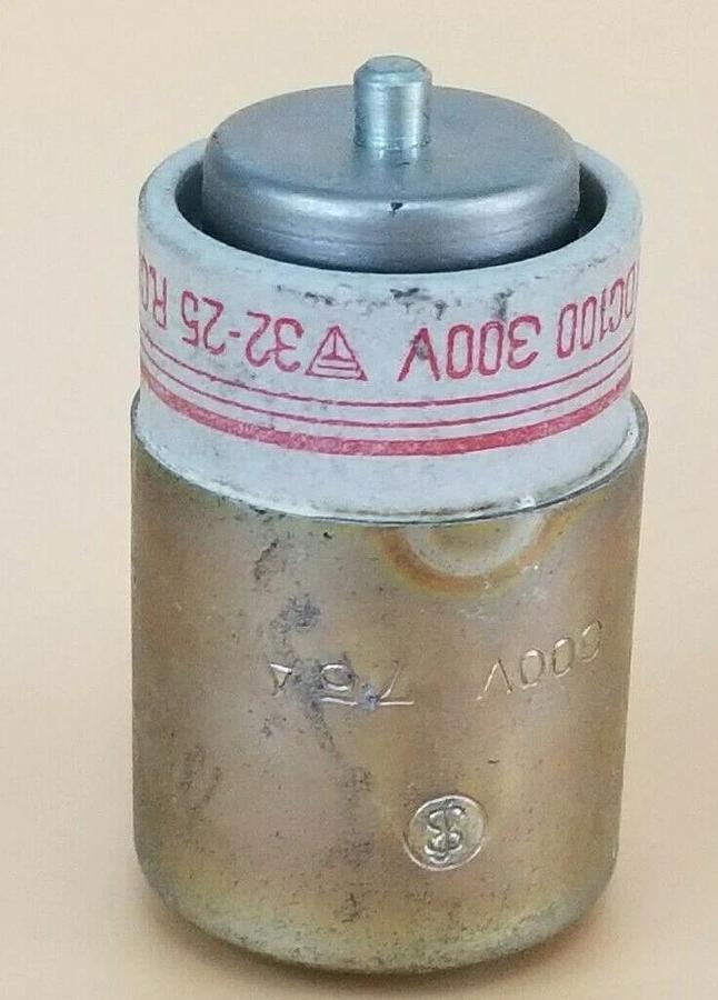 Used GENERIC C-75 FUSE AC100 DC100 300V 32-25 R.C.100KA