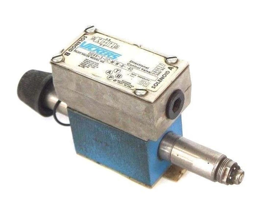 Used VICKERS DG4V-3-0C-M-W-B-40 DIRECTIONAL CONTROL VALVE PILOT