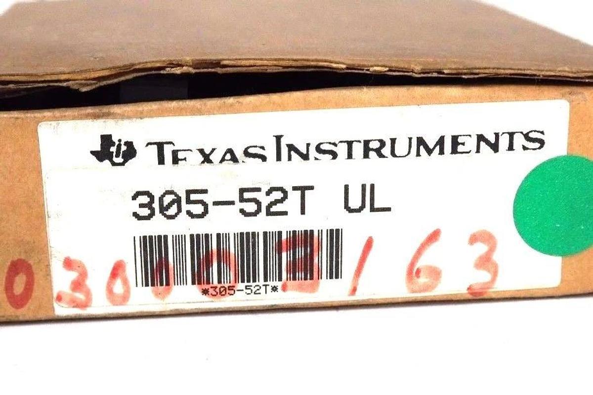 NIB TEXAS INSTRUMENTS 305-52T OUTPUT MODULE, 30552T, 5-28VDC, 2A FUSE, 250VAC,5A
