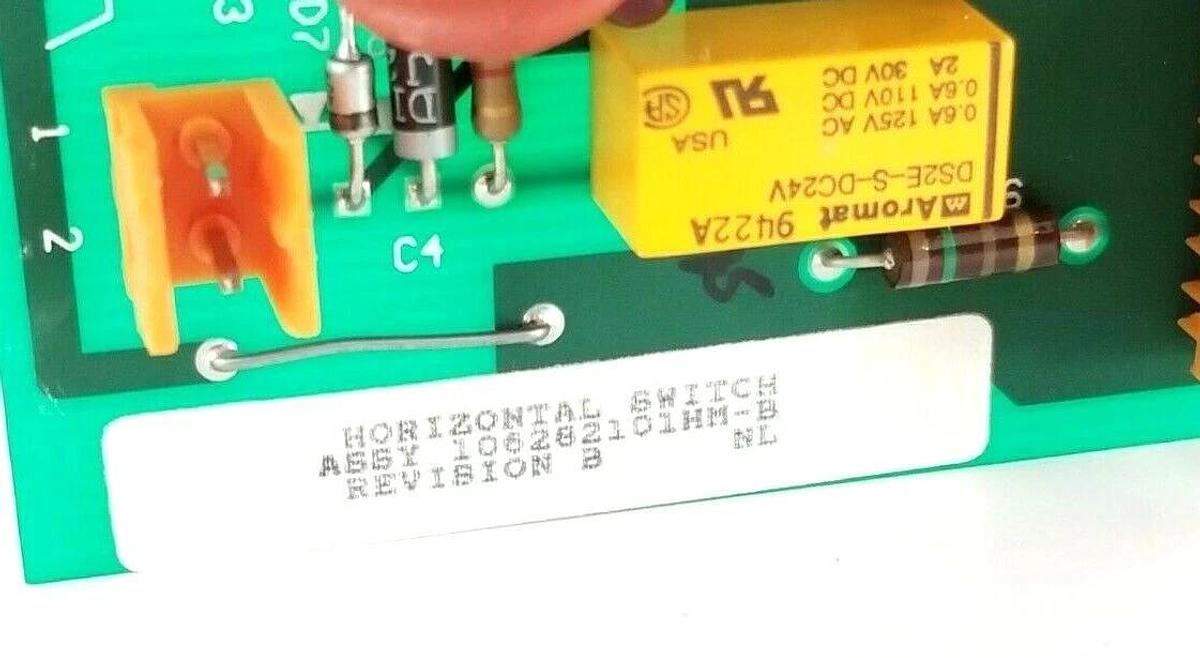 Used BOSTON / FINCOR 106282101HM-B HORIZONTAL SWITCH BOARD REV: B RL 106282101HM