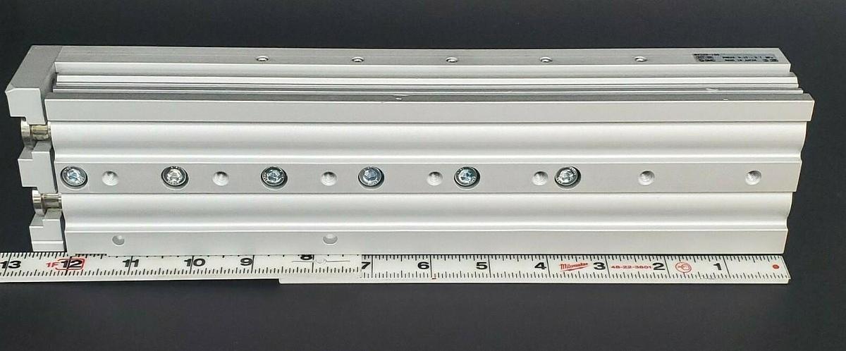 Used NEW SMC MXS20-150 AIR SLIDE TABLE CYLINDER MXS20150, 0.15~0.7MPa
