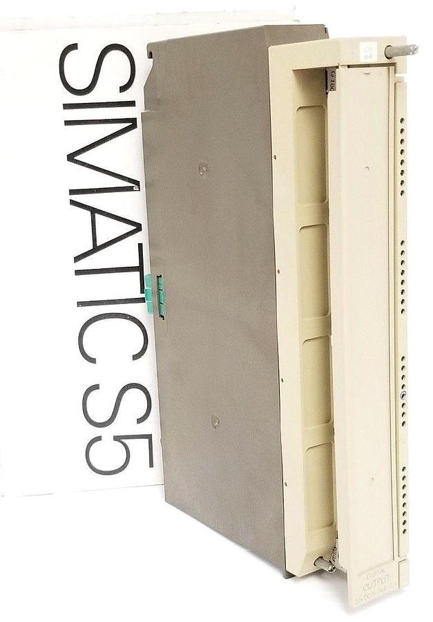 Used SIEMENS 6ES5-457-7LA11 SIMATIC S5 DIGITAL OUTPUT MODULE 6ES54577LA11