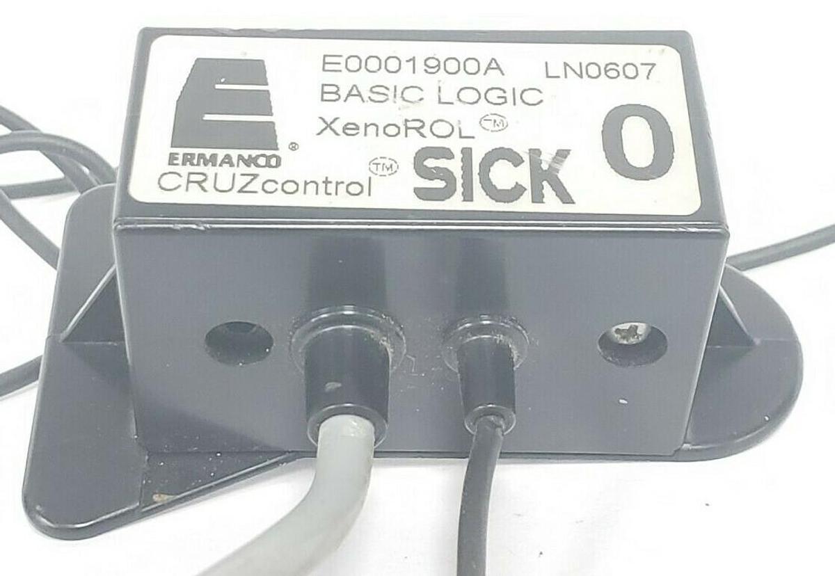 Used SICK OPTIC E0001900A BASIC LOGIC XENOROL PHOTOELECTRIC SENSOR (DAMAGED)