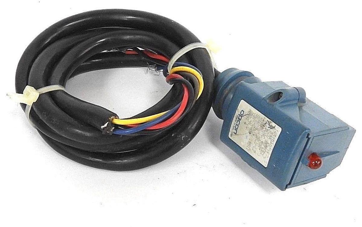 Used EATON CORPORATION OPCON 1451B-BC11 PHOTOELECTRIC POLARIZED REFLEX 115VAC