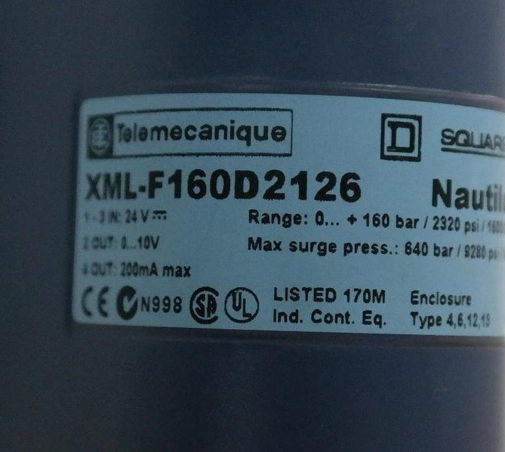 Used NIB TELEMECANIQUE XML-F160D2126 UNIVERSAL PRESSURE SENSOR 0-160BAR, 028091