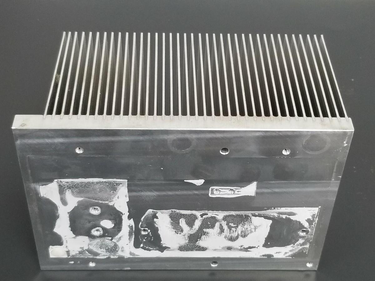 Used BALDOR HEAT SINK FOR H2 INVERTER DRIVES 37-BLADE