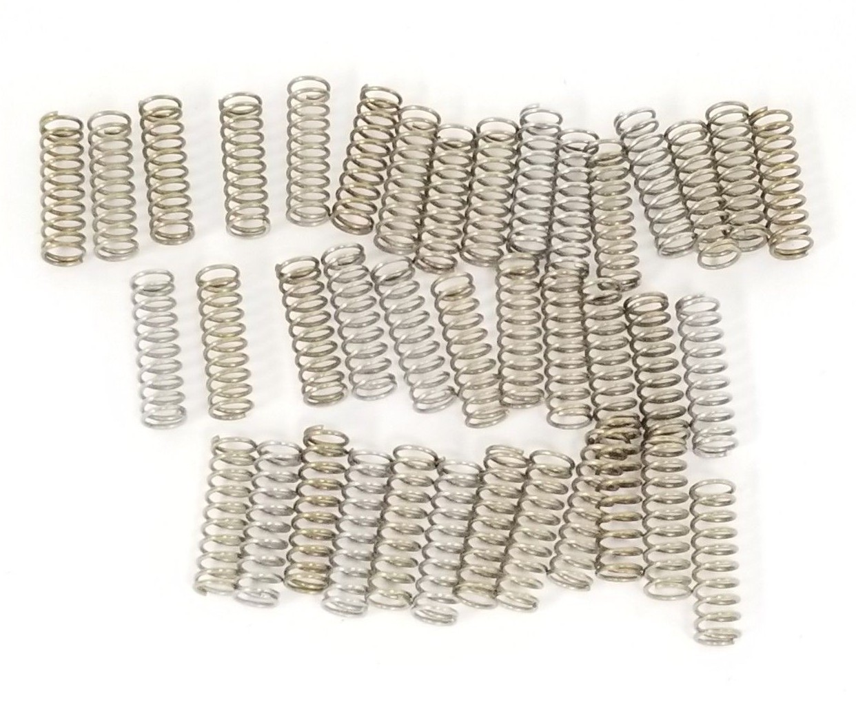 Used LOT OF 40 NEW KRONES 1-099-04-040-0 PRESSURE SPRINGS 1-099-04-040-0