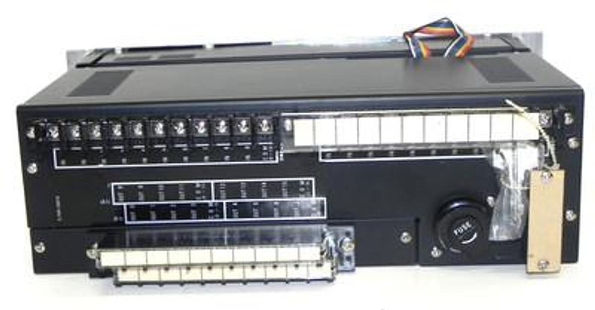 Used NEW OMRON SCYP0R-CPU10E PROGRAMMABLE CONTROLLER SCY-POR W/ SCY-P0R10E SYSMAC
