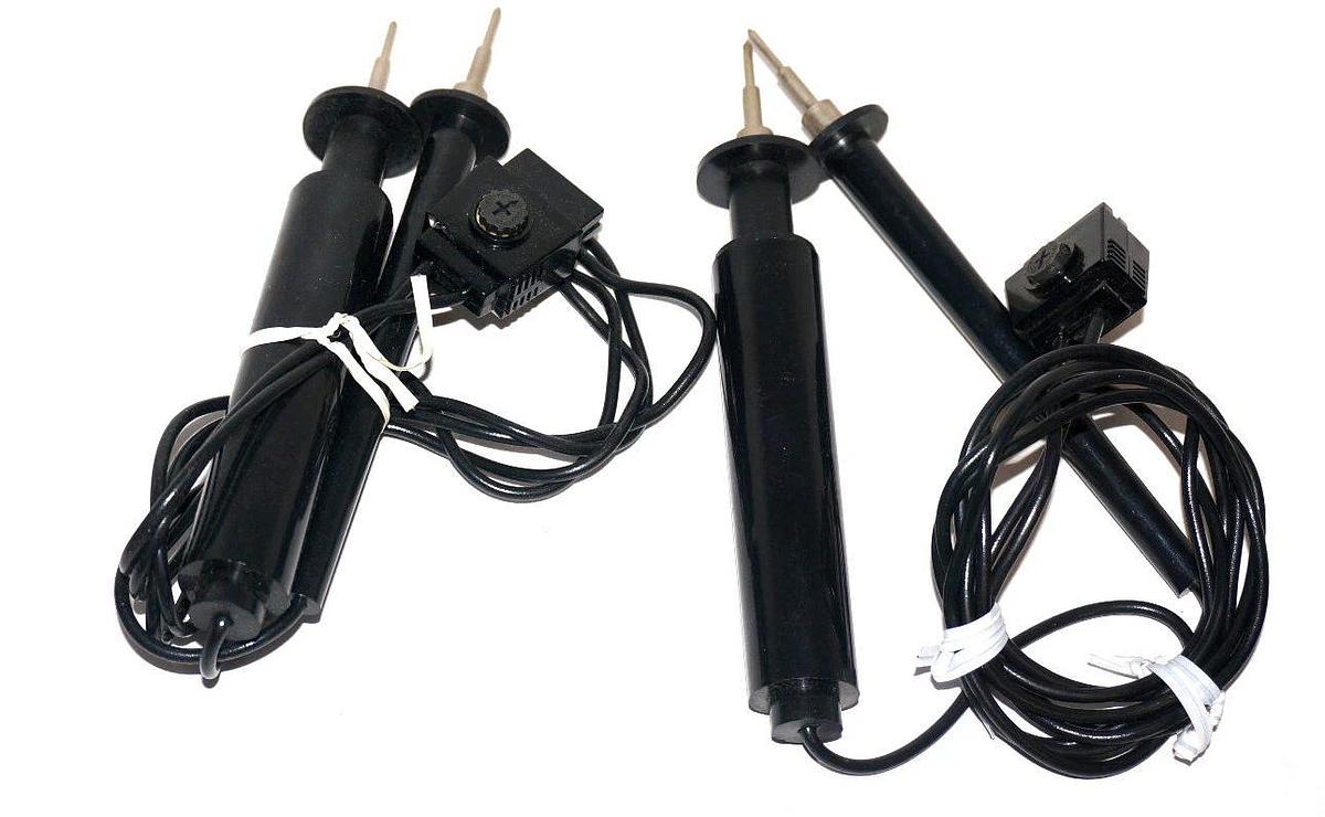 Used GENERAL ELECTRIC 50-190411AAAA1 CLAMP ON METER W/ PROBES 50190411AAAA1