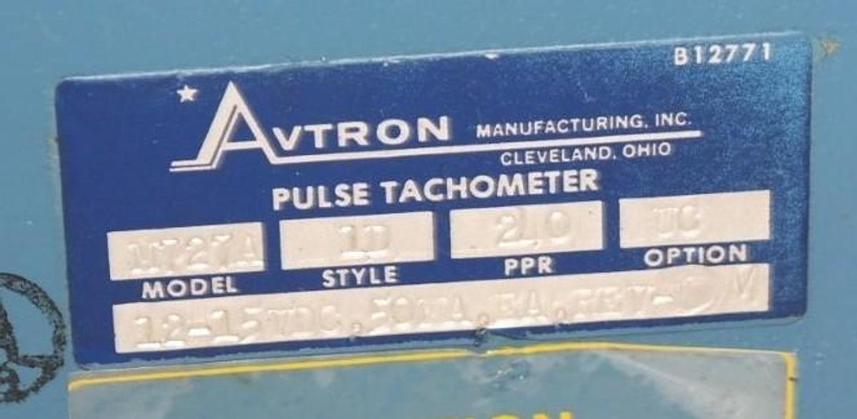 Used AVTRON M727A-1D-240-UC PULSE TACHOMETER M727A1D240UC