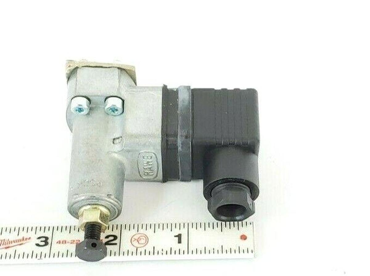 Used NIB ENERPAC PSCK8 PRESSURE SWITCH