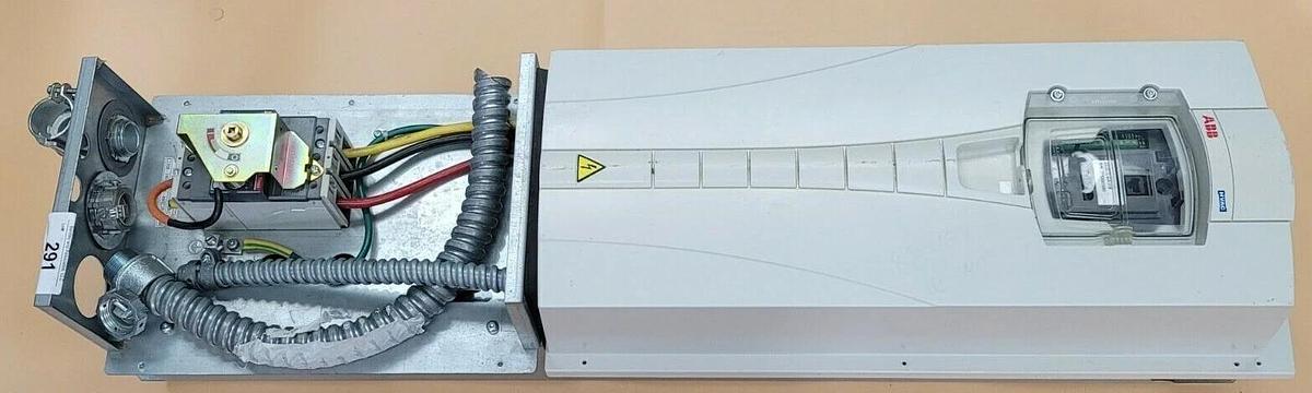 Used ABB ACH550-PCR-038A-4+B055 AC DRIVE 25HP 60AMP
