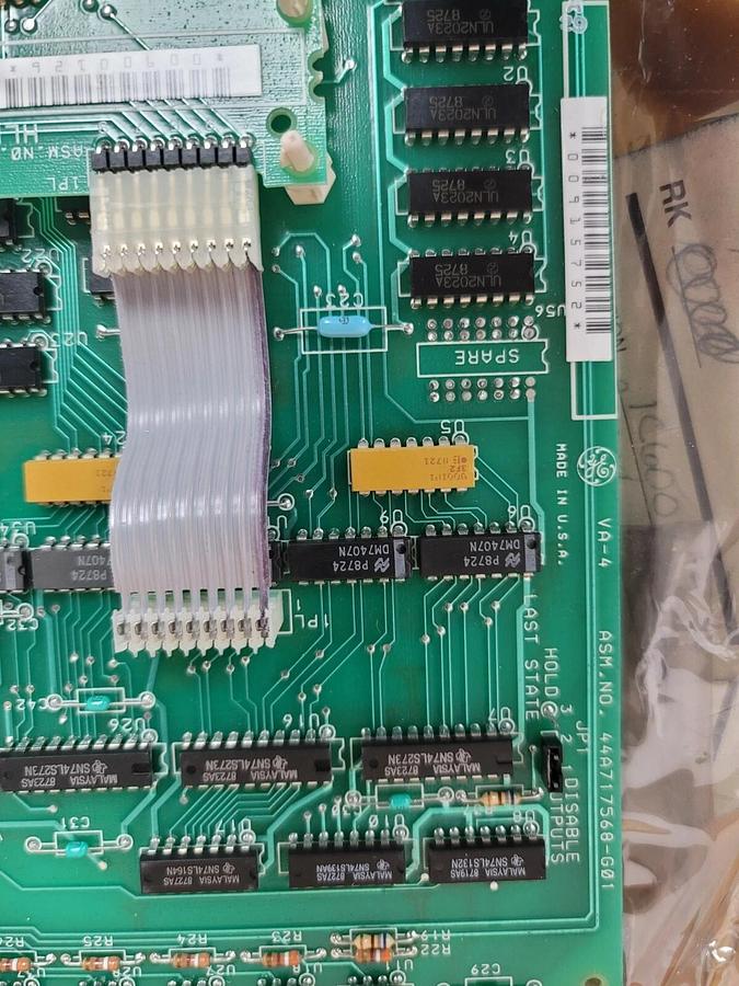 Used GE FANUC IC600BF923K OUTPUT MODULE SINK 10-50VDC 32 POINT W/O FACEPLATE