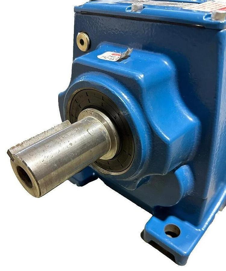 Used NEW DAVID BROWN M072212.BRN / M072212BRN SERIES M RADICON REDUCER 12.48:1 RATIO