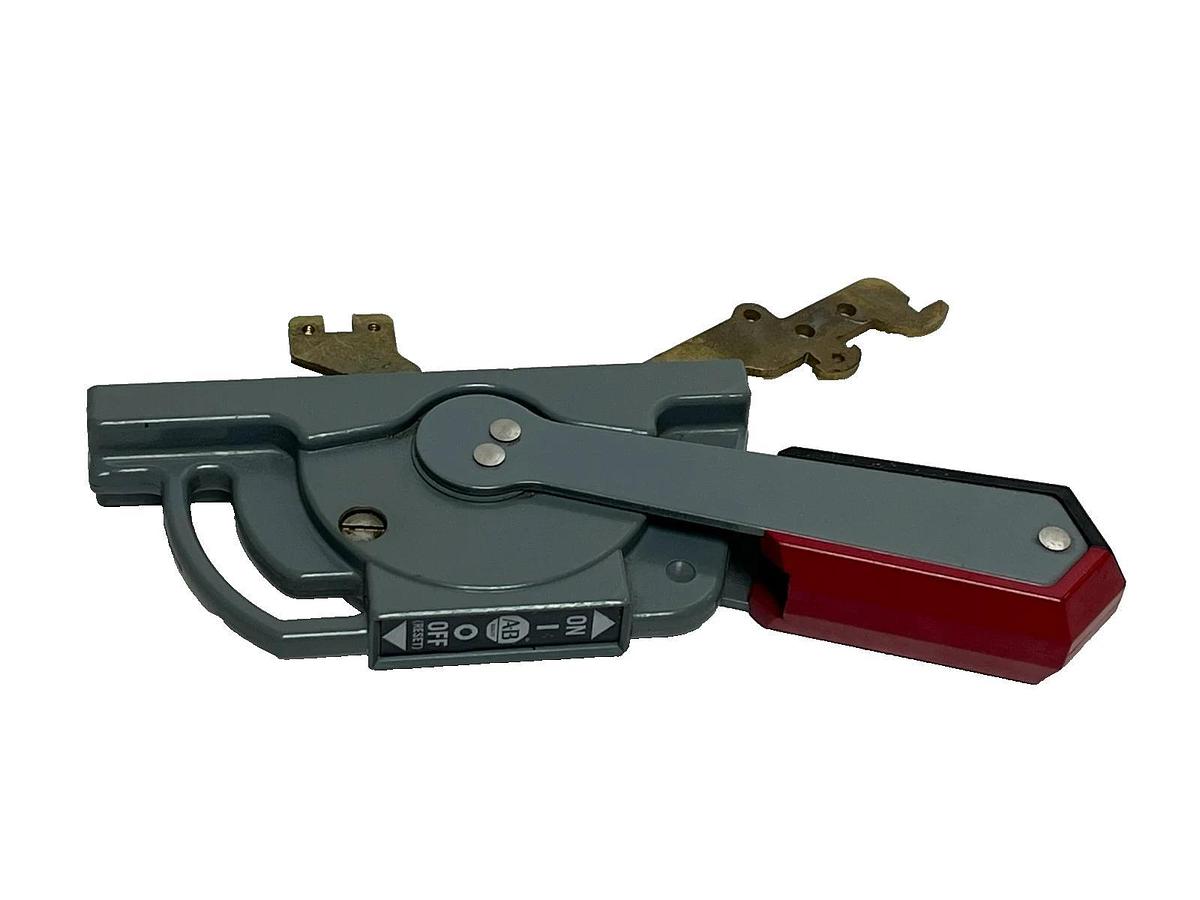 Allen-Bradley 1494V-H1 Circuit Breaker Disconnect Handle Black/White label