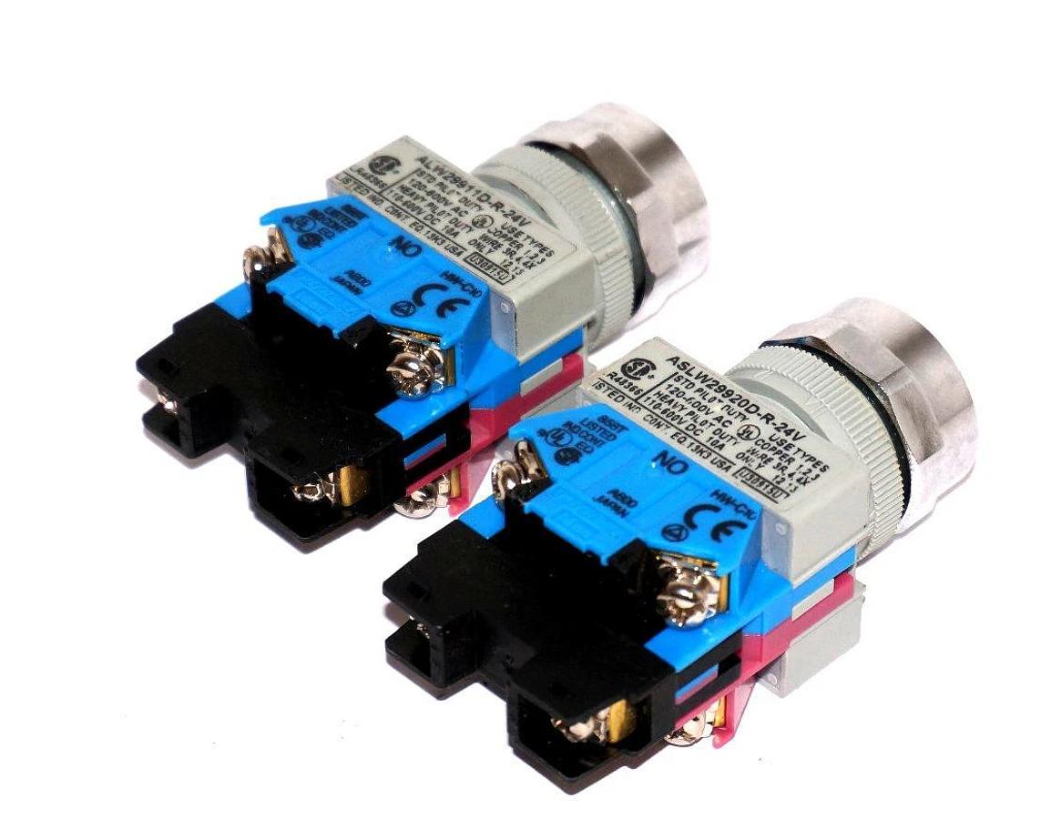 Used LOT OF 2 IDEC ASLW29920D-R-24V SELECTOR SWITCHS ASLW29920DR24V