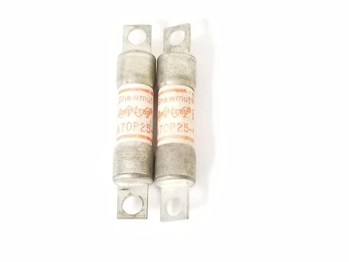 Used LOT OF 2 SHAWMUT AMP-TRAP A70P25-4 FUSES A70P254, 25A, 700V AC