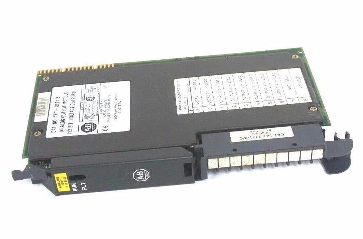 Used ALLEN BRADLEY 1771-OFE1 ANALOG OUTPUT MODULE SER B, F/W REV B W/ 1771-WC