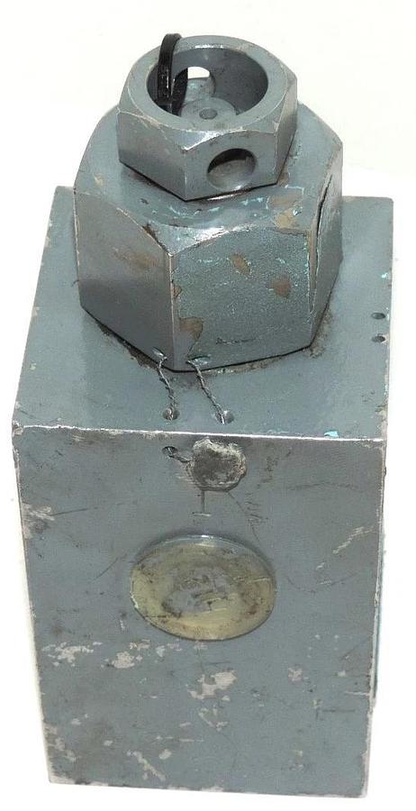 Used HAUHINCO S301/108 HYDRAULIC VALVE FABR NR. 20987, TUV SV 91-455-10.8-F-0.143-80