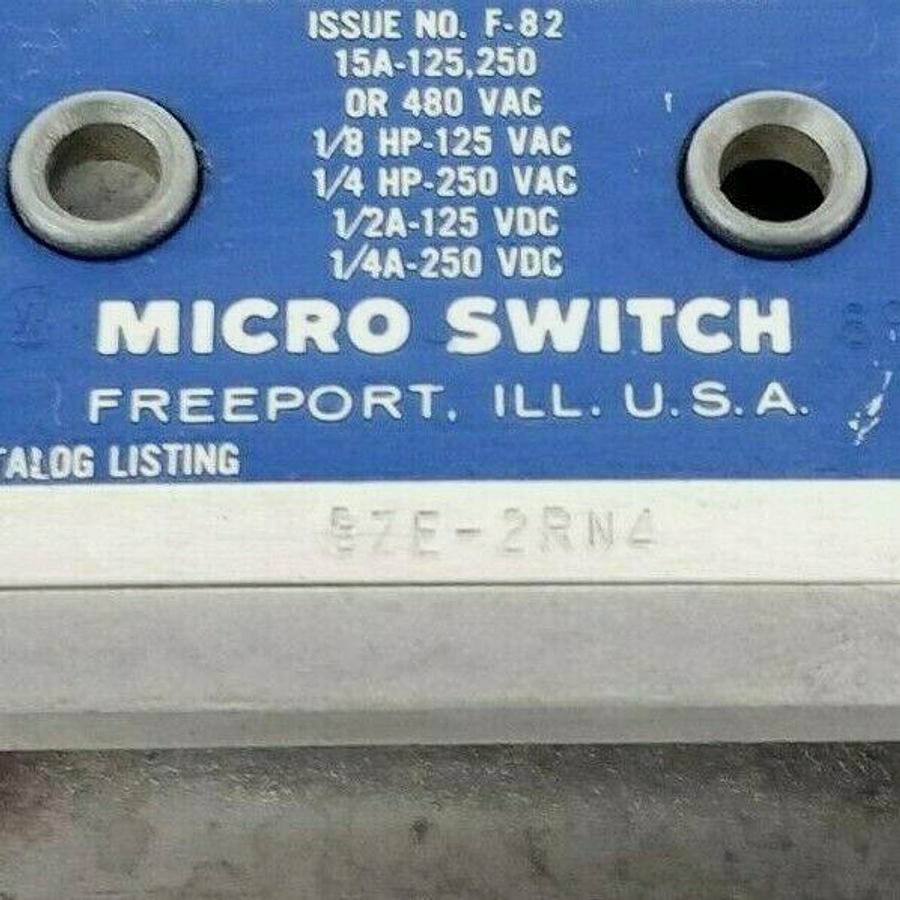 Used HONEYWELL MICRO SWITCH BZE-2RN4 SNAP SWITCH HOUSING BZE2RN4