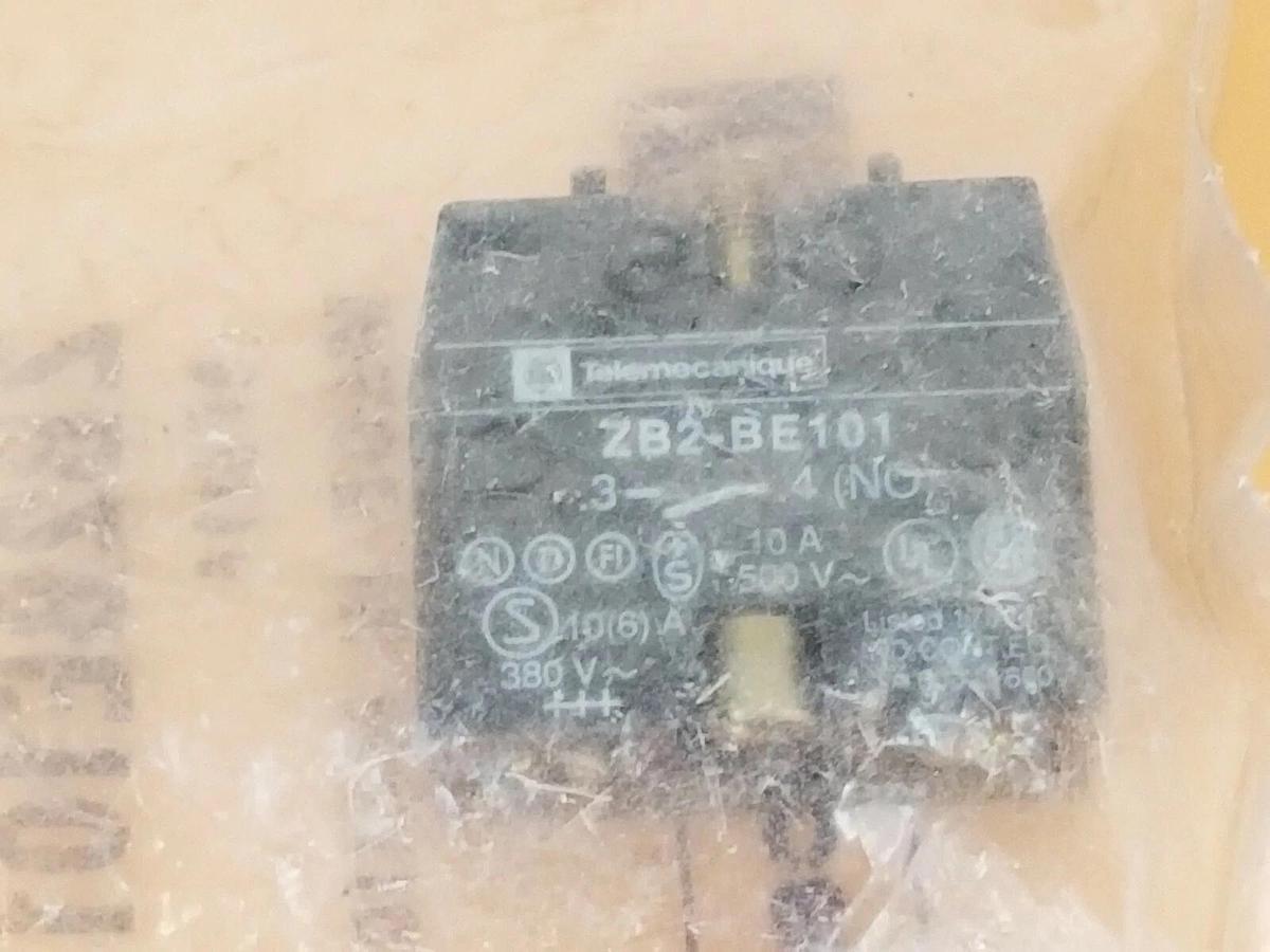Used LOT OF 3 NEW TELEMECANIQUE ZB2-BE101 CONTACT BLOCKS, ZB2BE101