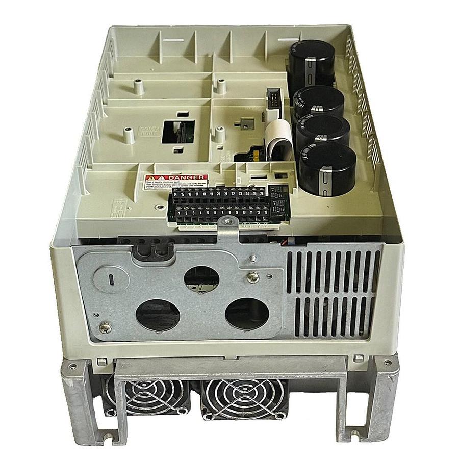 Used ALLEN BRADLEY 20AD022A3AYNANNN /A PowerFlex 70 AC DRIVE 11kW/15HP 432-528V 19.8A