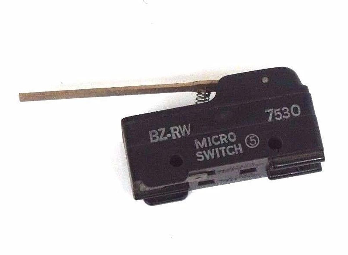 Used LOT OF 2 MICRO SWITCH BZ-RW LIMIT SWITCHES BZRW