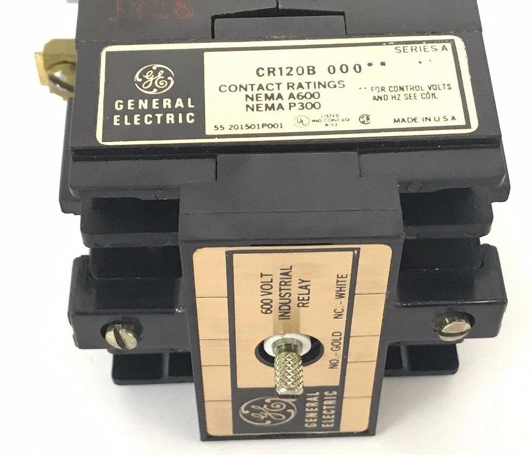 NEW GE GENERAL ELECTRIC CR120B00022 INDUSTRIAL RELAY SER. A, 120/110V COIL