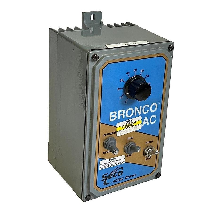 Used SUPERIOR ELECTRIC SECO BAC1631 BRONCO AC DRIVE *TOGGLE SWITCHES BROKEN*