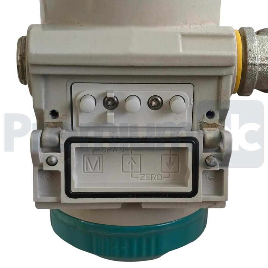 Used Siemens 7MF4033-1AA10-1AC7-Z SITRANS P DS III Pressure Transmitter + 7MF9011-4FA