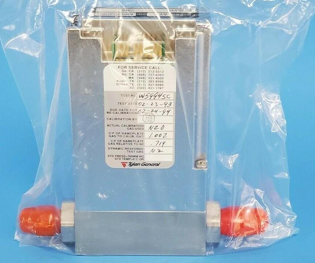 Used NEW TYLAN FC-280AV MASS FLOW CONTROLLER FC-280-AV 5 SLPM CH4