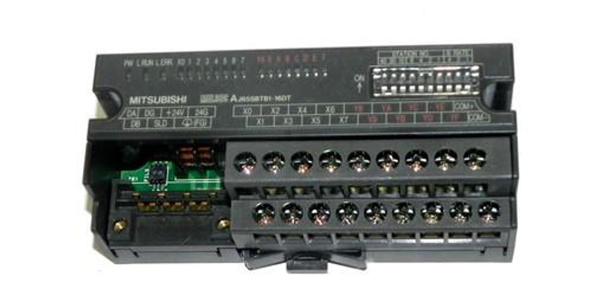 Used MITSUBISHI AJ65SBTB1-16DT CC-LINK BLOCK INPUT/OUTPUT UNIT 1.2W (IN BOX)