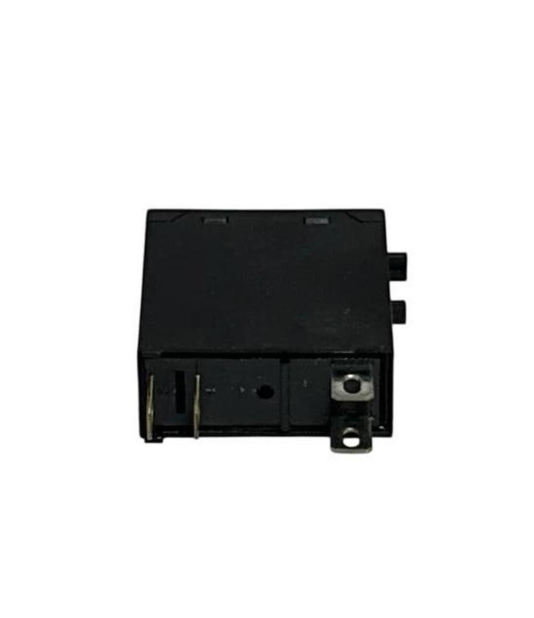 ALLEN BRADLEY 700-SKOC2Z25 /A SLIM LINE SOLID-STATE RELAY 700-SK 2A NSMP