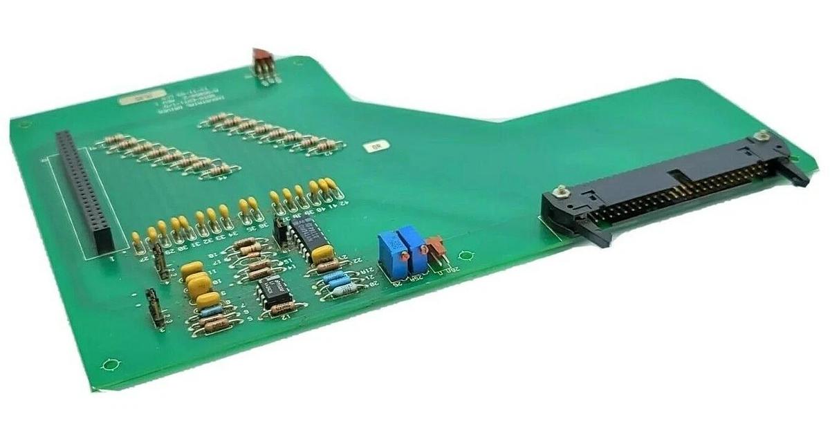 Used INDUSTRIAL DRIVES BDS5-EXT1-1/0 A-95058-2 REV. 1 CIRCUIT BOARD