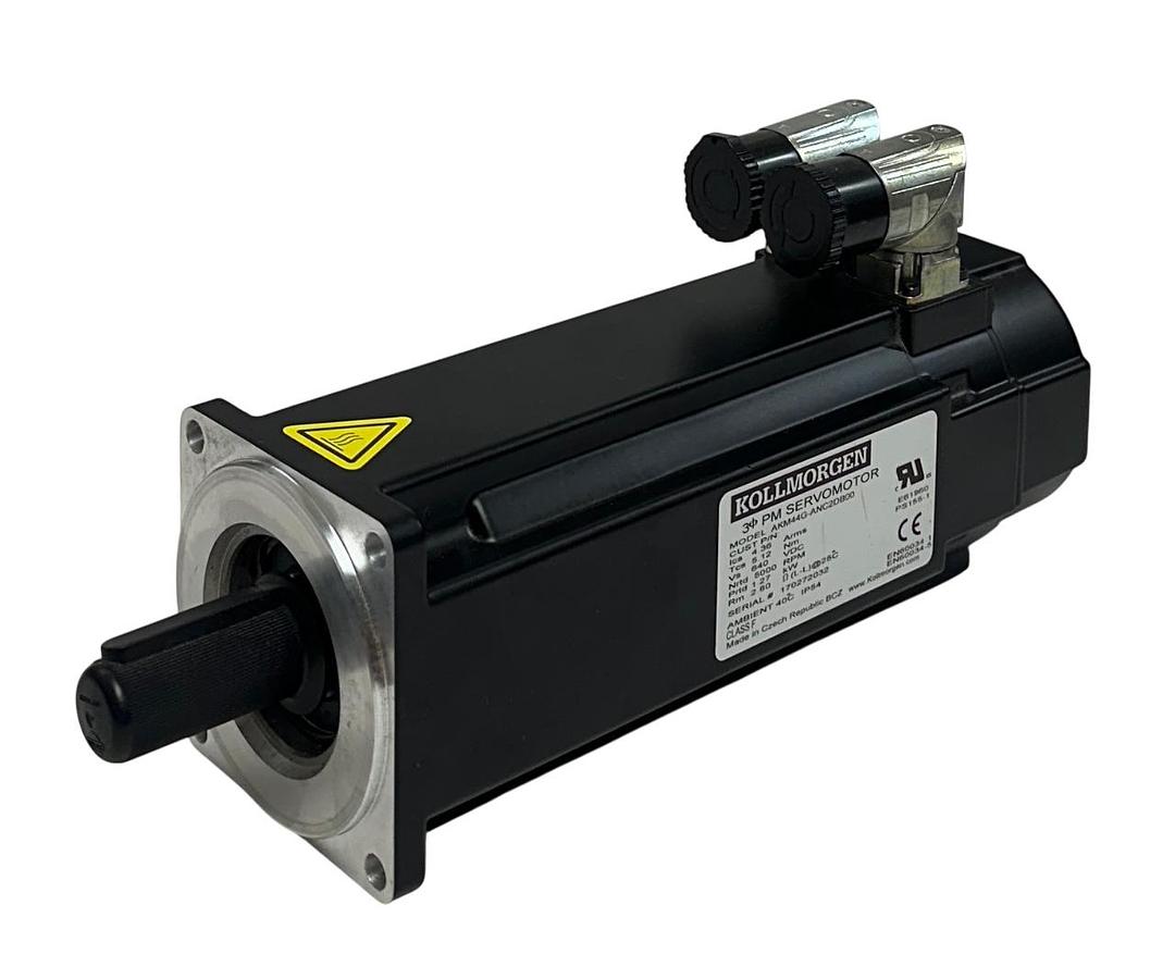 Used KOLLMORGEN AKM44G-ANC2DB00 / AKM44GANC2DB00 SERVO MOTOR 1.27kW 640VDC NSMP *