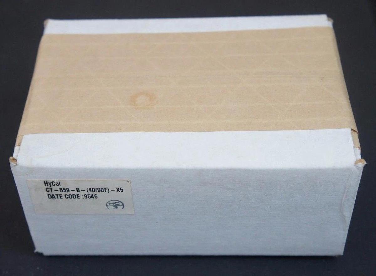 Used NEW SEALED HYCAL CT-859-B-(40/90F)-X5 TEMPERATURE TRANSMITTER CT-859-B-X5, CT859
