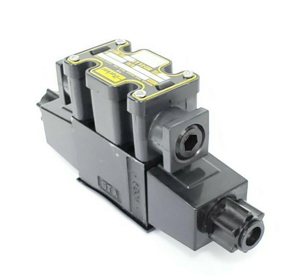 Used NIB PARKER D1VW20DNQCF72XB034 SOLENOID VALVE 5000PSI, 0.56 AMPS