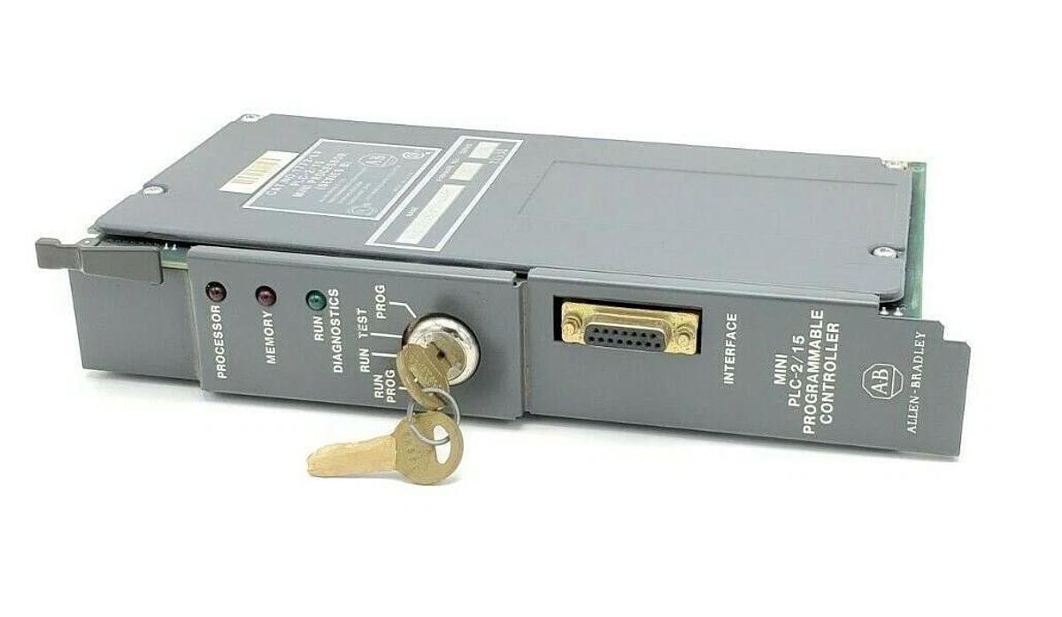 Used ALLEN BRADLEY 1772-LV PLC-2/15 MINI PROCESSOR 1772LV SER. B, F/W REV. 5 W/ KEYS